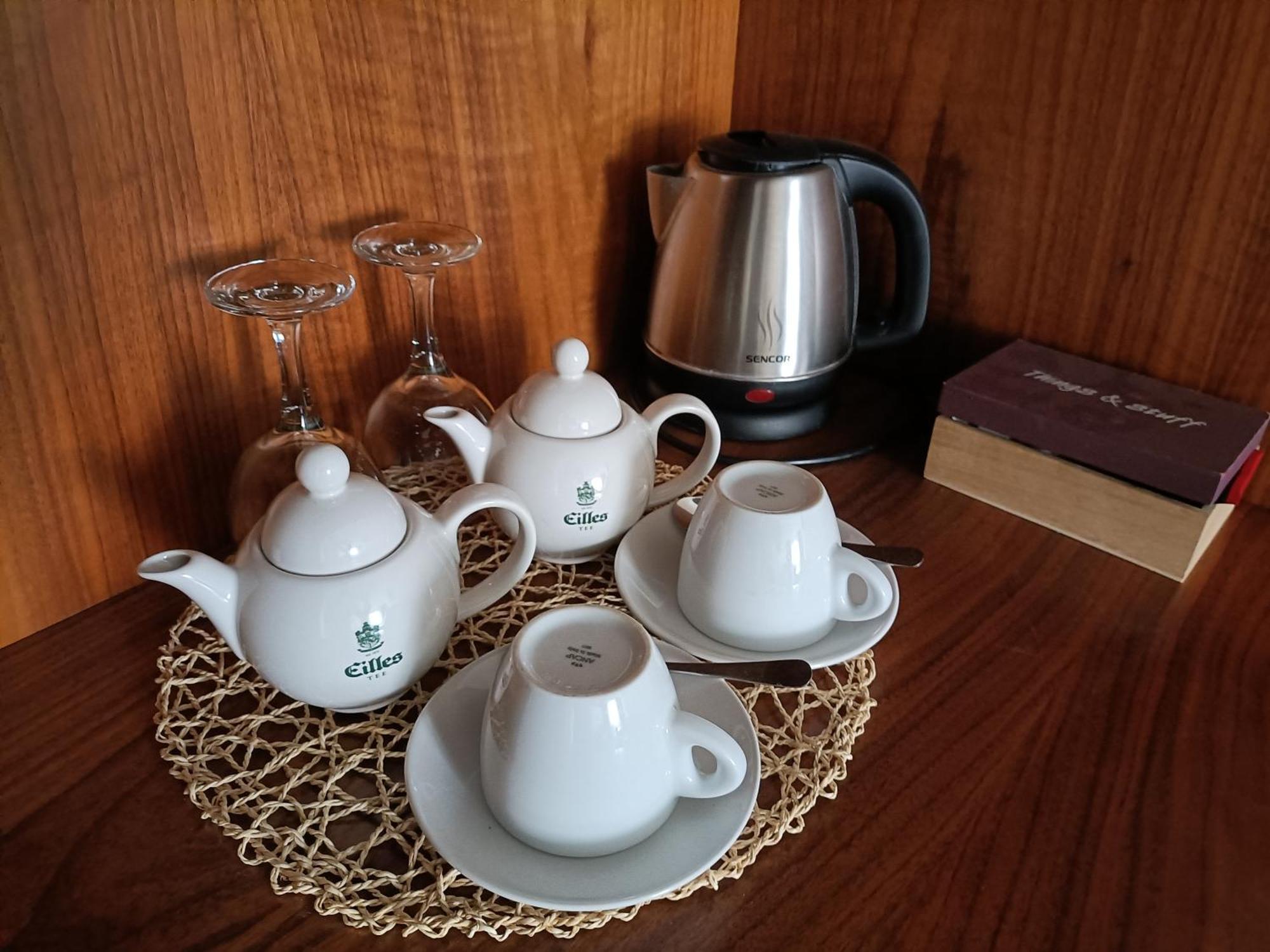 Hotel Eminent Ступава Екстер'єр фото
